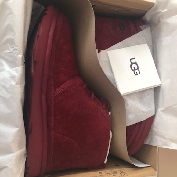 UGG Neumel Suede Leather Red Chopd Split Chukka Boot. Size: 7, 8 - Picture 2 of 14